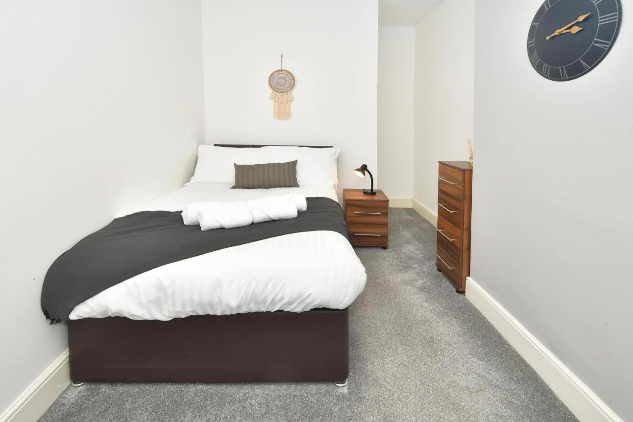 Boothen House By Yourstays Stoke-on-Trent Экстерьер фото