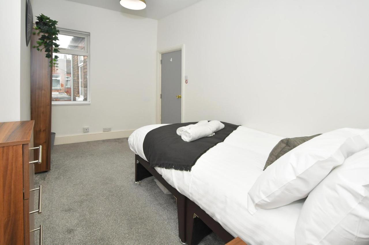 Boothen House By Yourstays Stoke-on-Trent Экстерьер фото