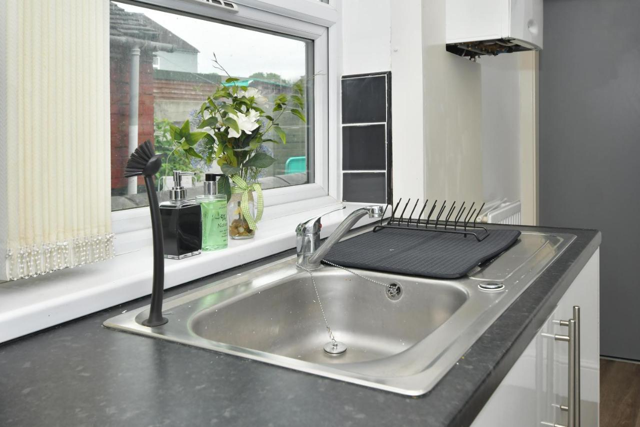 Boothen House By Yourstays Stoke-on-Trent Экстерьер фото
